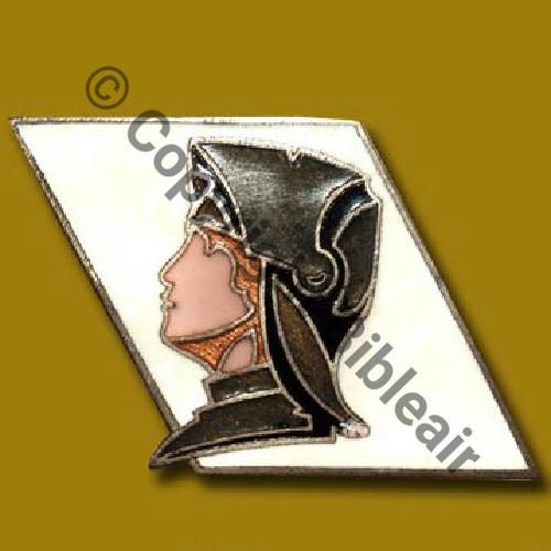 124  1945.46 A1098NH SPA.124 JEANNE ARC 2eDRILLE GC.II.6 Gd Mdle  Dr SM Bol fenetre pastille DrPN Dos lisse irreg Src.GOUT via A. DENIS 
